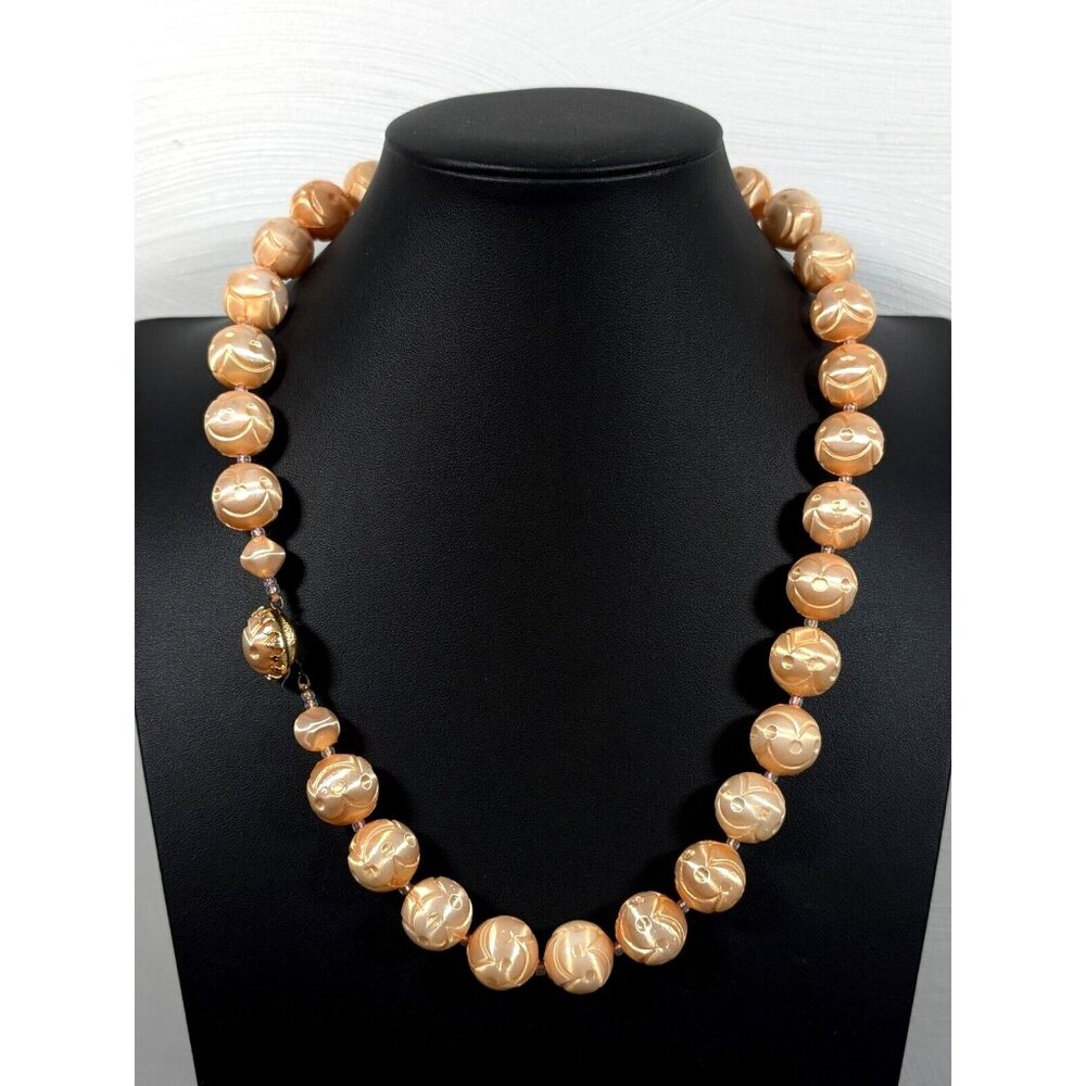 VTG Japan Peach Carved Style Plastic Pearlized Round Bead Necklace Chunky Mid